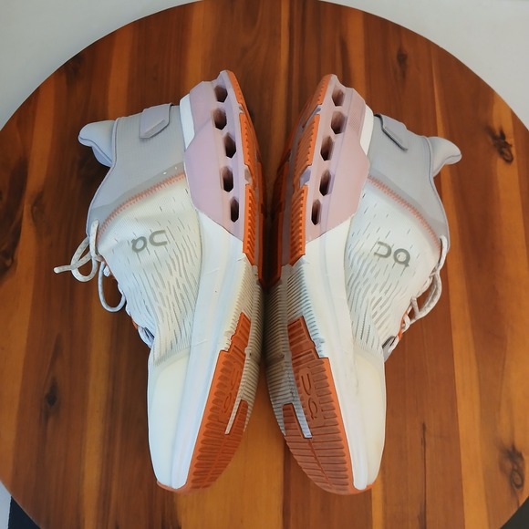 On Running Cloudnova Flux Women's Running Shoes Sneakers White Pink 6.5 - Picture 8 of 9